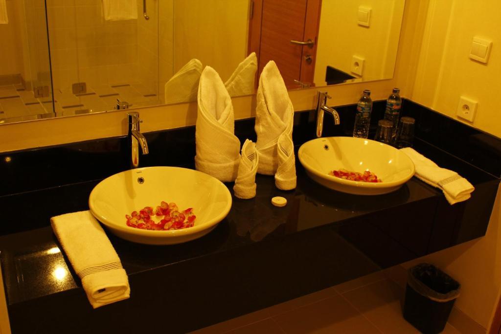 לבואן באג'ו Laprima Hotel מראה חיצוני תמונה