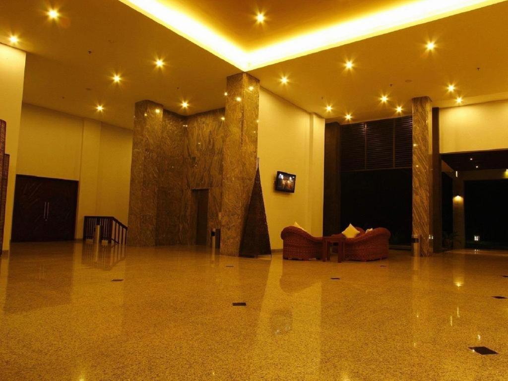 לבואן באג'ו Laprima Hotel מראה חיצוני תמונה
