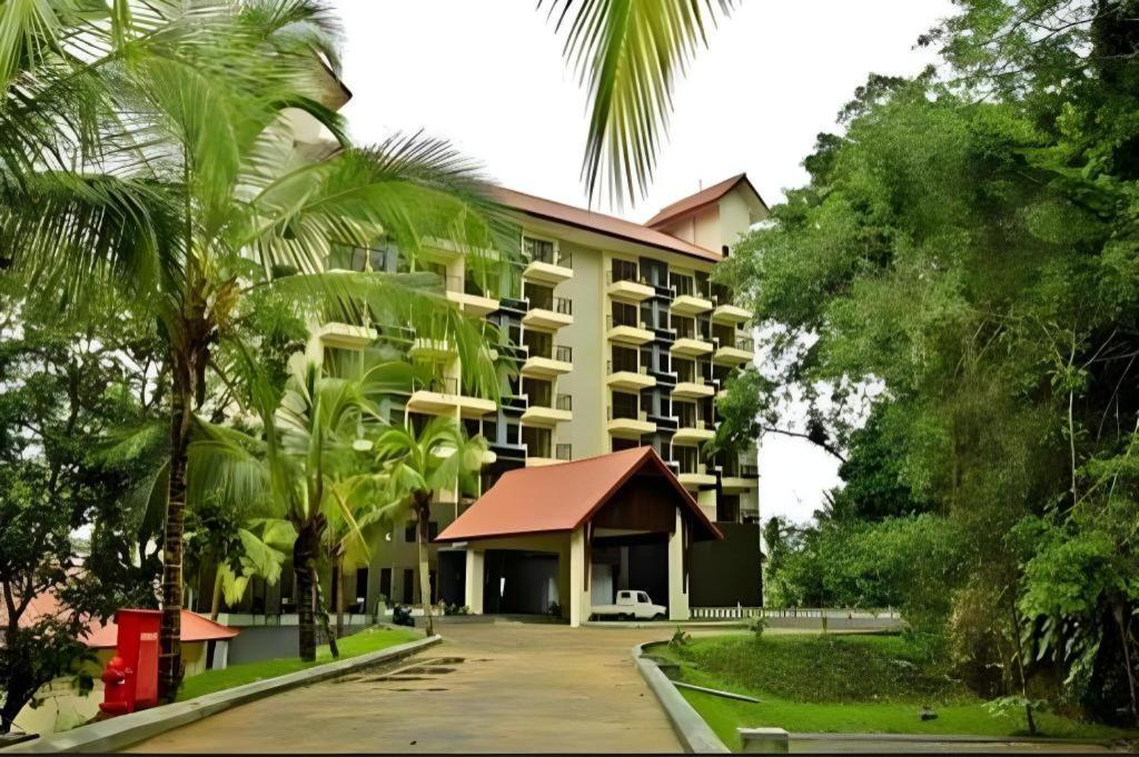 לבואן באג'ו Laprima Hotel מראה חיצוני תמונה