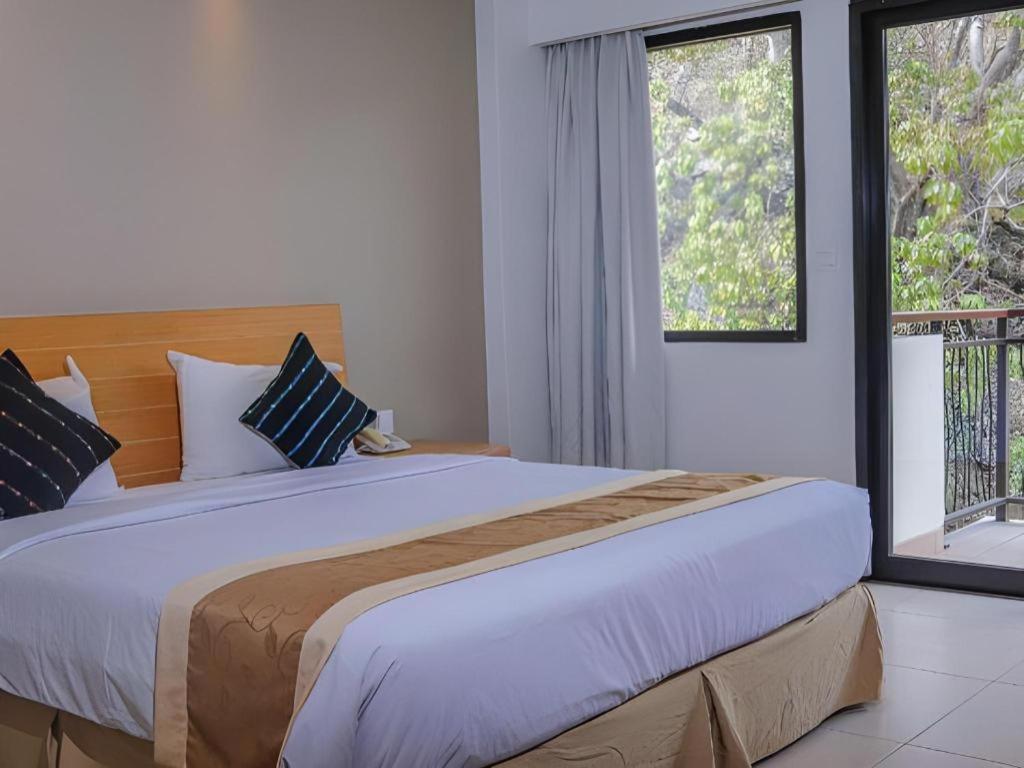 לבואן באג'ו Laprima Hotel מראה חיצוני תמונה